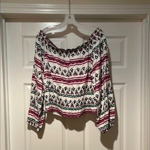 Wrangler Retro Bohemian Off-Shoulder Top with Pattern